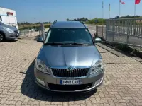 Usata Skoda Roomster 86 CV (63 kW) 2011 Argento Monovolume