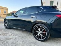 Usata Maserati Levante 275 CV (202 kW) 2016 Nero SUV