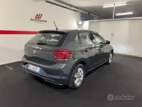 Usata VW Polo 65 CV (47 kW) 2019 Grigio Utilitaria