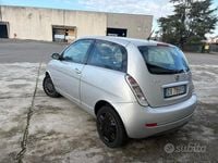 Usata Lancia Ypsilon 75 CV (55 kW) 2009 Grigio Utilitaria