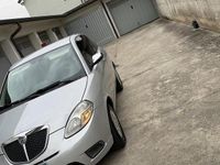 Usata Lancia Ypsilon 60 CV (44 kW) 2010 Grigio Utilitaria