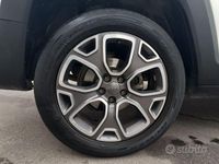 Usata Jeep Renegade Limited 120 CV (88 kW) 2014 Bianco / pastello SUV