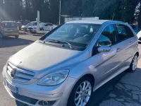 Usata Mercedes B200 140 CV (102 kW) 2005 Nero Monovolume