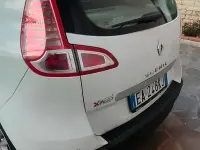 Usata Renault Scenic E-Tech XMOD 110 CV (80 kW) 2010 Bianco Monovolume