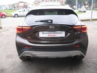 Usata Infiniti QX30 170 CV (125 kW) 2017 Marrone SUV