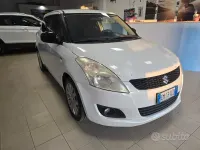 Usata Suzuki Swift GL 75 CV (55 kW) 2012 Bianco Utilitaria