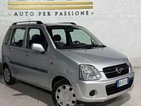 Usata Opel Agila 60 CV (44 kW) 2007 Argento Utilitaria
