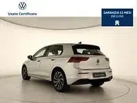 Usata VW Golf VIII Life 116 CV (85 kW) 2020 Argento Utilitaria