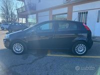 Usata Fiat Punto Street 69 CV (50 kW) 2016 Blu Utilitaria