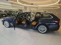 Usata BMW 530 Luxury Line 249 CV (183 kW) 2020 Blu/azzurro Station wagon