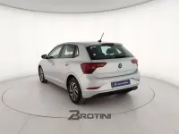 Usata VW Polo Life 95 CV (69 kW) 2025 Grigio Utilitaria