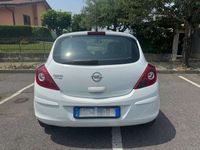 Usata Opel Corsa 86 CV (63 kW) 2015 Bianco Berlina