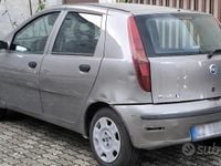 Usata Fiat Punto 60 CV (44 kW) 2005 Grigio Utilitaria