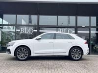 Usata Audi Q8 Sport 286 CV (210 kW) 2022 Bianco carrara SUV