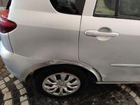 Usata Mazda 2 75 CV (55 kW) 2004 Grigio Utilitaria