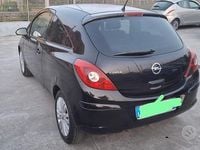 Usata Opel Corsa 85 CV (62 kW) 2012 Nero Utilitaria