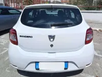 Usata Dacia Sandero Lauréate 75 CV (55 kW) 2014 Bianco Berlina