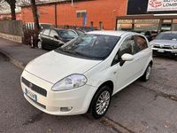 Usata Fiat Grande Punto Dynamic 77 CV (56 kW) 2009 Bianco Utilitaria