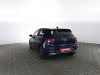 Usata VW Golf VIII Style 131 CV (96 kW) 2024 Atlantic blue Berlina