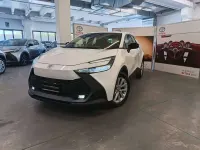 Usata Toyota C-HR Active 98 CV (72 kW) 2024 Bianco SUV