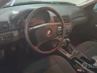 Usata BMW 318 118 CV (86 kW) 2000 Bluazzurro Berlina