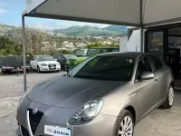 Usata Alfa Romeo Giulietta Super 120 CV (88 kW) 2019 Grigio Utilitaria