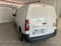 Usata Fiat Doblò 102 CV (75 kW) 2023 Bianco pastello Monovolume