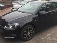 Begagnad VW Golf VII 110 HK (80 kW) 2015 Svart Halvkombi