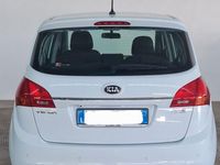 Usata Kia Venga Active 90 CV (66 kW) 2018 Bianco Utilitaria