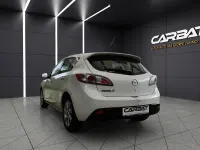 Usata Mazda 3 Active 105 CV (77 kW) 2011 Bianco