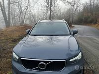 Usata Volvo XC40 150 CV (110 kW) 2019 Grigio SUV