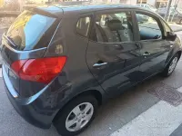 Usata Kia Venga 90 CV (66 kW) 2017 Grigio Utilitaria