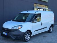 Usata Fiat Doblò Lounge 95 CV (69 kW) 2021 Bianco Monovolume