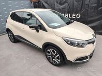 Usata Renault Captur 90 CV (66 kW) 2015 Beige SUV