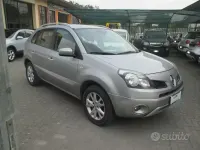 Usata Renault Koleos Dynamique 150 CV (110 kW) 2009 Grigio SUV