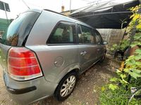 Usata Opel Zafira 94 CV (69 kW) 2008 Grigio Monovolume