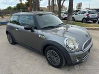 Usata Mini Cooper D 109 CV (80 kW) 2010 Grigio Utilitaria