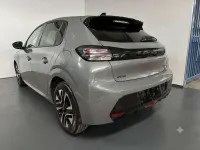 Usata Peugeot 208 Allure 101 CV (74 kW) 2024 Grigio selinium Utilitaria