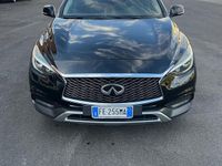 Usata Infiniti Q30 Premium 170 CV (125 kW) 2016 Nero Berlina