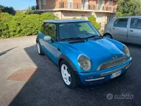 Usata Mini One D 75 CV (55 kW) 2004 Blu Utilitaria
