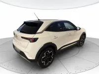 Usata Opel Mokka Elegance 131 CV (96 kW) 2021 Bianco SUV
