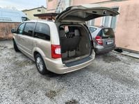 Usata Lancia Voyager 177 CV (130 kW) 2014 Grigio Monovolume