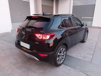 Usata Kia Stonic 115 CV (84 kW) 2019 Nero SUV