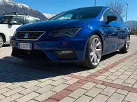 Usata Seat Leon XCELLENCE 150 CV (110 kW) 2017 Bluazzurro Berlina