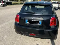Usata Mini ONE 102 CV (75 kW) 2017 Nero Utilitaria