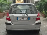 Usata Honda Jazz 78 CV (57 kW) 2004 Grigio Utilitaria