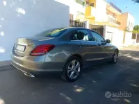 Usata Mercedes C200 136 CV (100 kW) 2015 Bluazzurro Berlina
