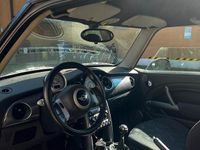 Begagnad Mini ONE 90 HK (66 kW) 2006 Grå Halvkombi