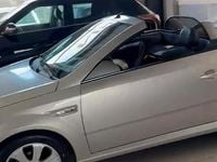 Usata Opel Tigra 2010 Grigio Cabrio