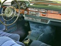 Usata Mercedes 280 SE 179 CV (131 kW) 1971 Argento Berlina